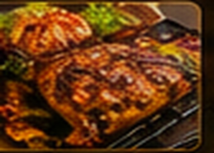 Ayam bakar dengan sambal dan lalapan